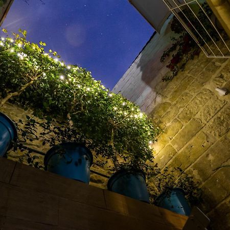 Ta' Gilard - Lovely Renovated Holiday Home Zabbar Ngoại thất bức ảnh