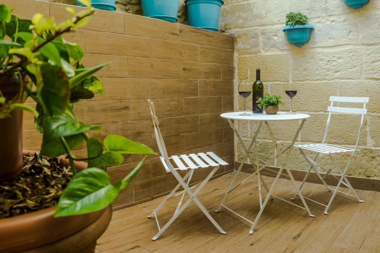 Ta' Gilard - Lovely Renovated Holiday Home Zabbar Ngoại thất bức ảnh