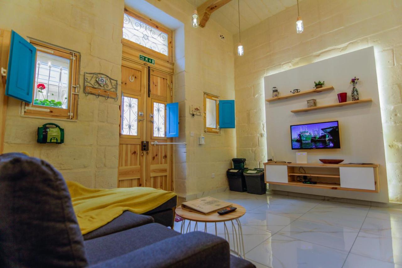Ta' Gilard - Lovely Renovated Holiday Home Zabbar Ngoại thất bức ảnh