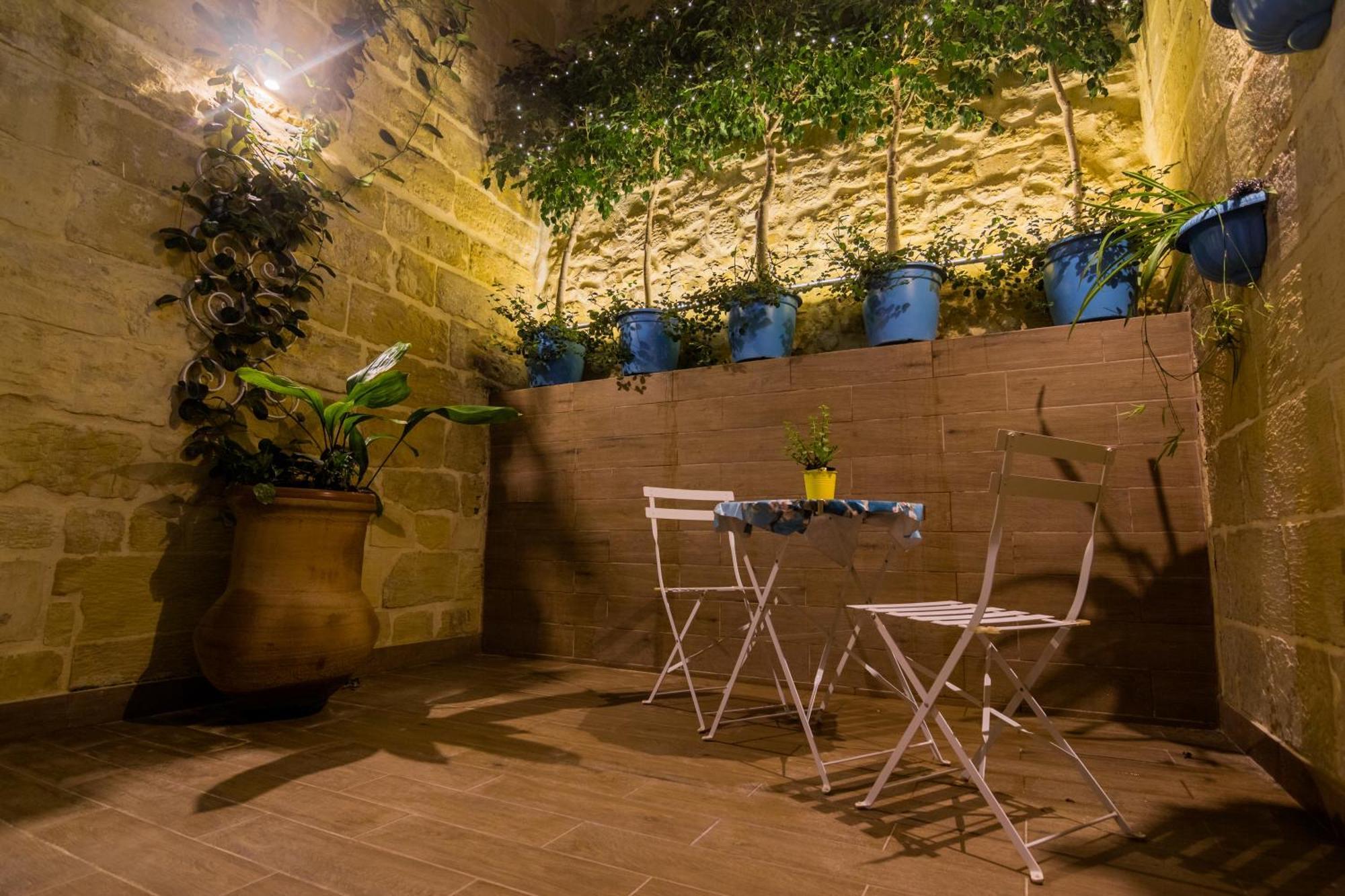 Ta' Gilard - Lovely Renovated Holiday Home Zabbar Ngoại thất bức ảnh